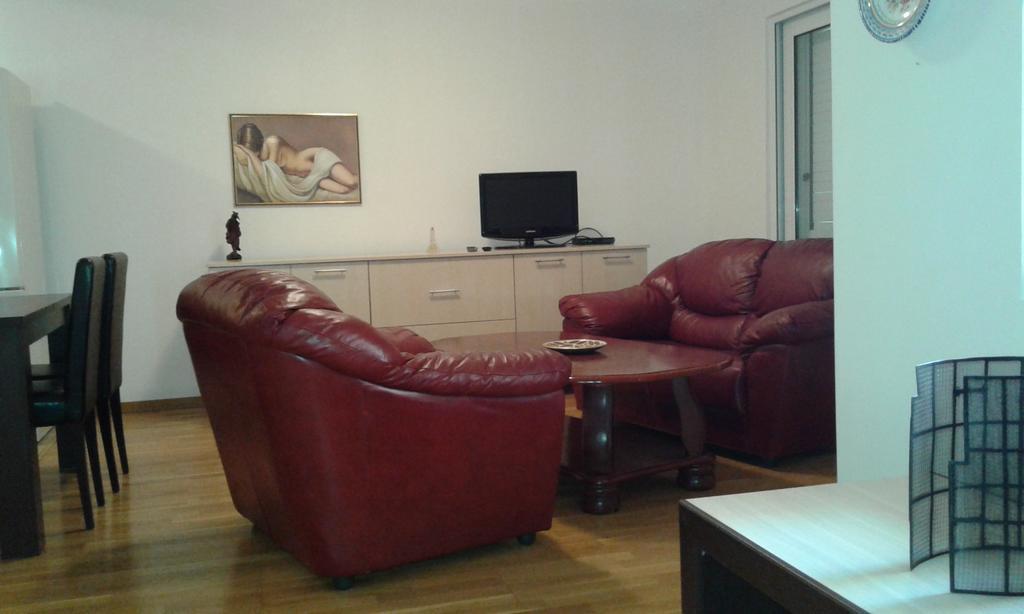 Oro Apartments Petrovac Rom bilde