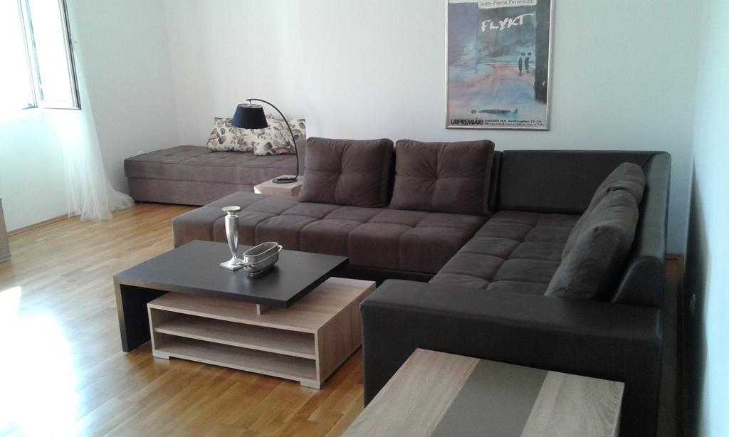 Oro Apartments Petrovac Rom bilde